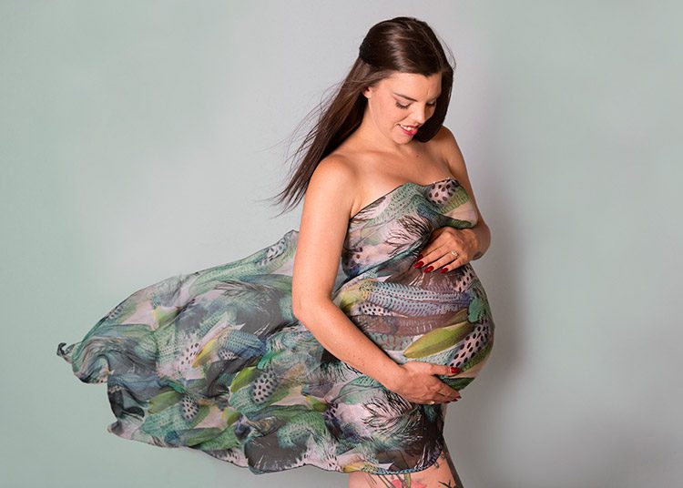 Sharon Alva Photography | Pregnancy photography in Wollongong